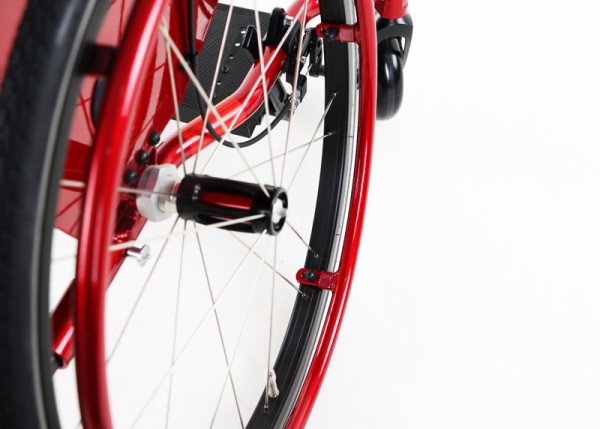 18-spoke drive wheel