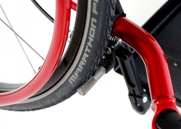 Brake pin at bottom, out of reach, brake active