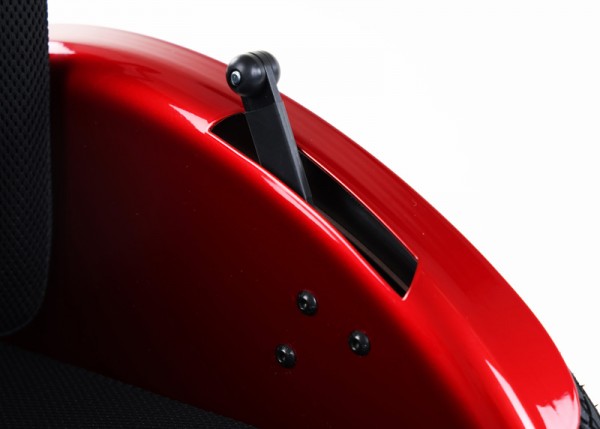 Brake lever in the clothing guard, brake passive