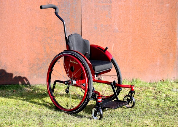 Litty 4you with central push handle